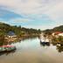 Pemandangan luar