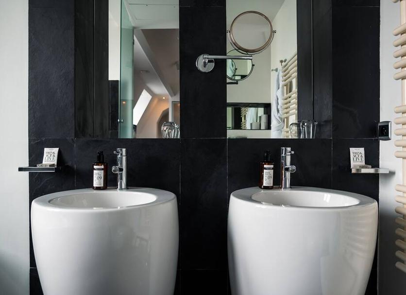Kamar Mandi Foto