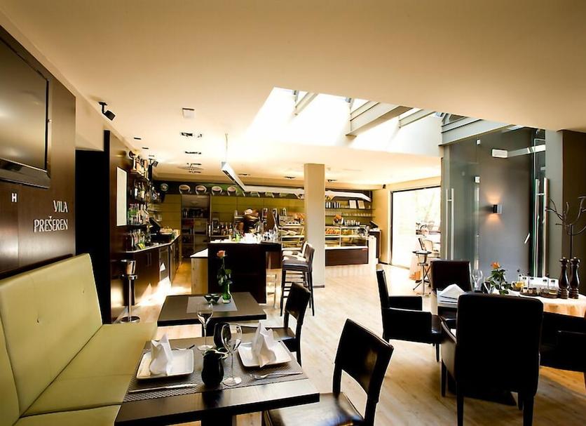 Restoran Foto