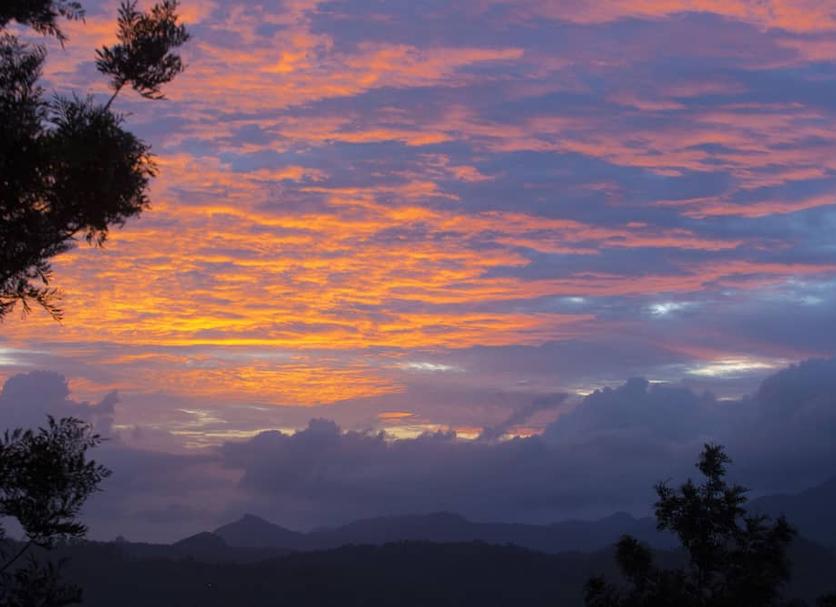 Pemandangan luar Foto