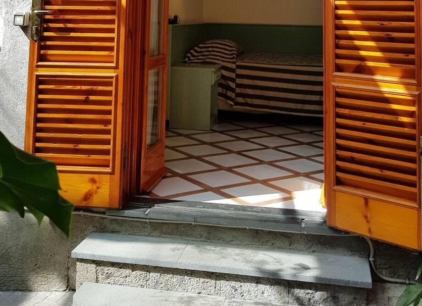 Pemandangan luar Foto