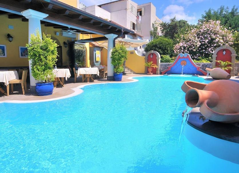 Kolam Foto
