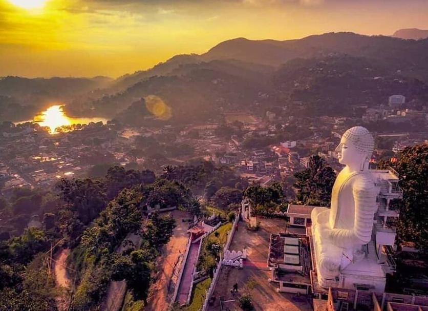 Pemandangan luar Foto