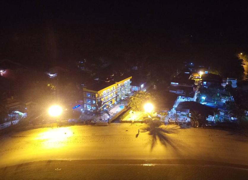 Pemandangan luar Foto