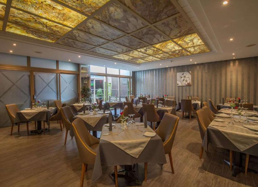Restoran Foto