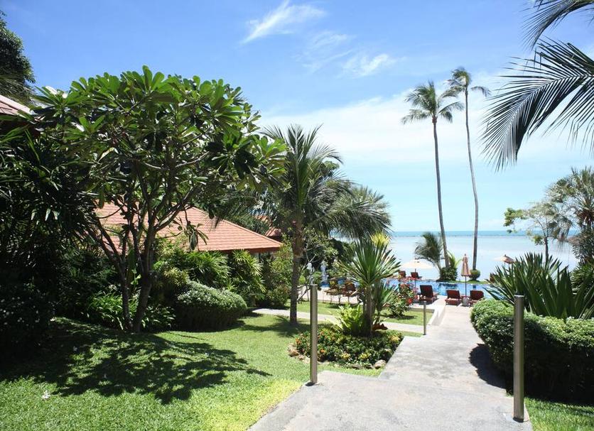 Pemandangan luar Foto