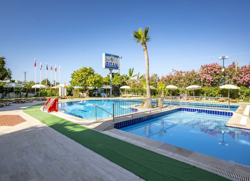 Kolam Foto