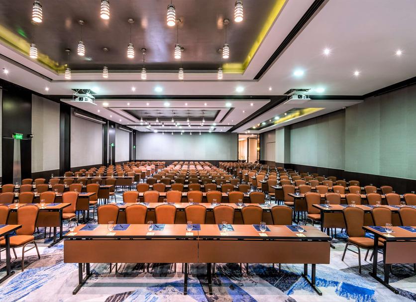 Ruang konferensi Foto