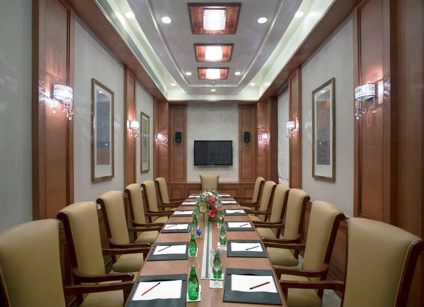 Ruang konferensi Foto
