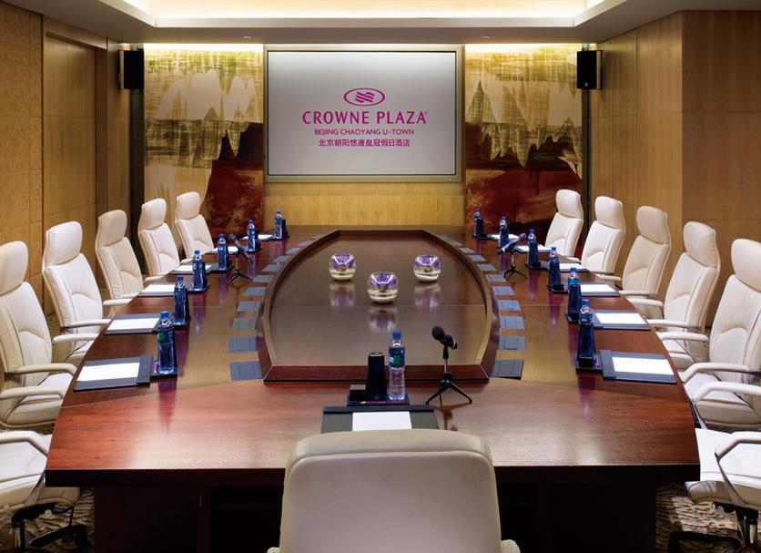 Ruang konferensi Foto