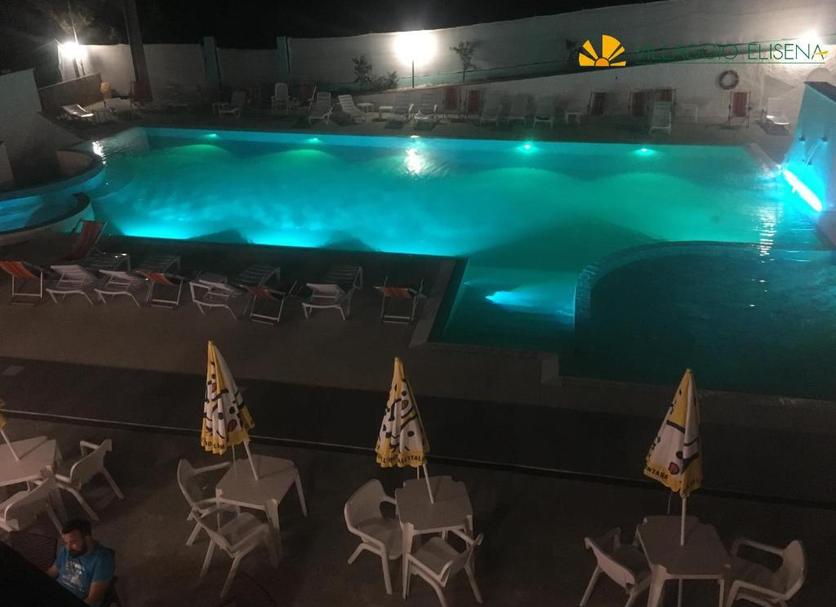 Kolam Foto