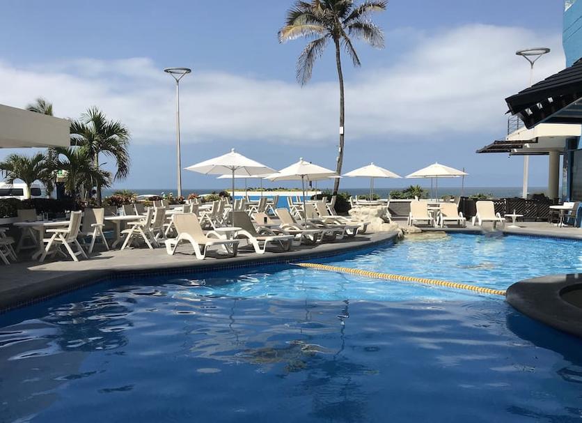 Kolam Foto