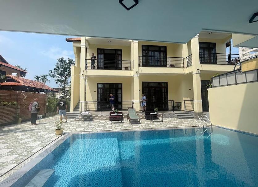 Kolam Foto