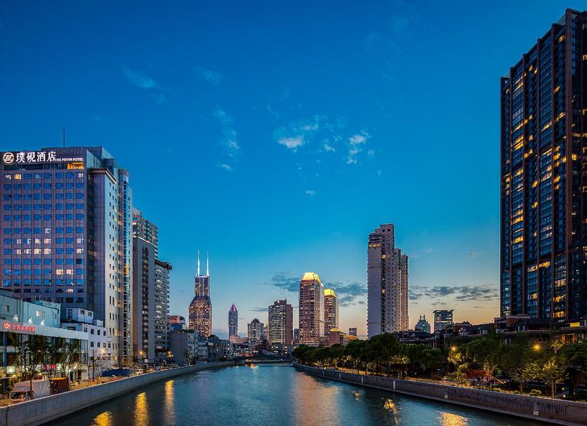 Pemandangan luar Foto