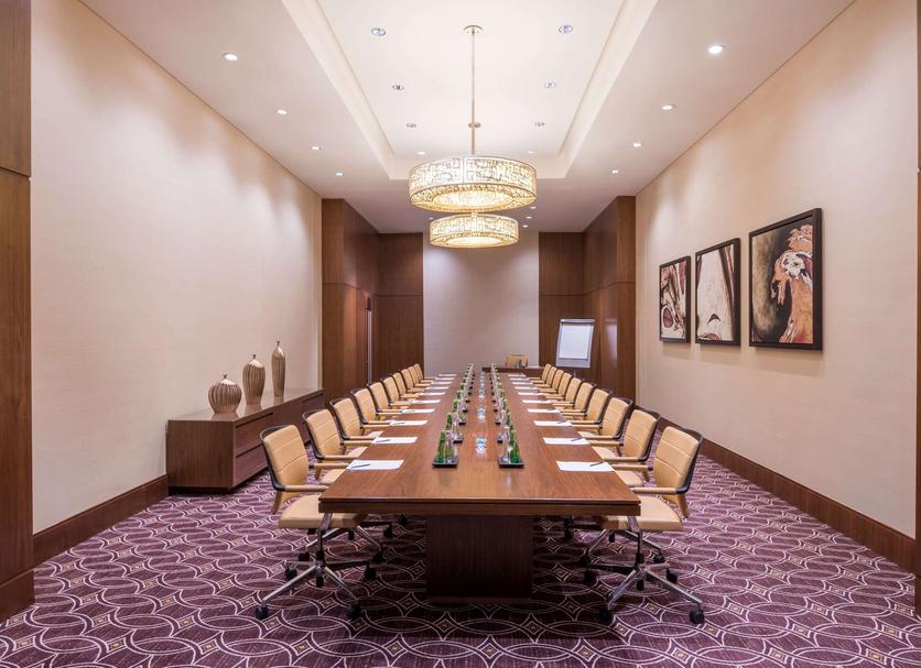 Ruang konferensi Foto