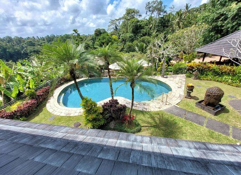 Kolam Foto