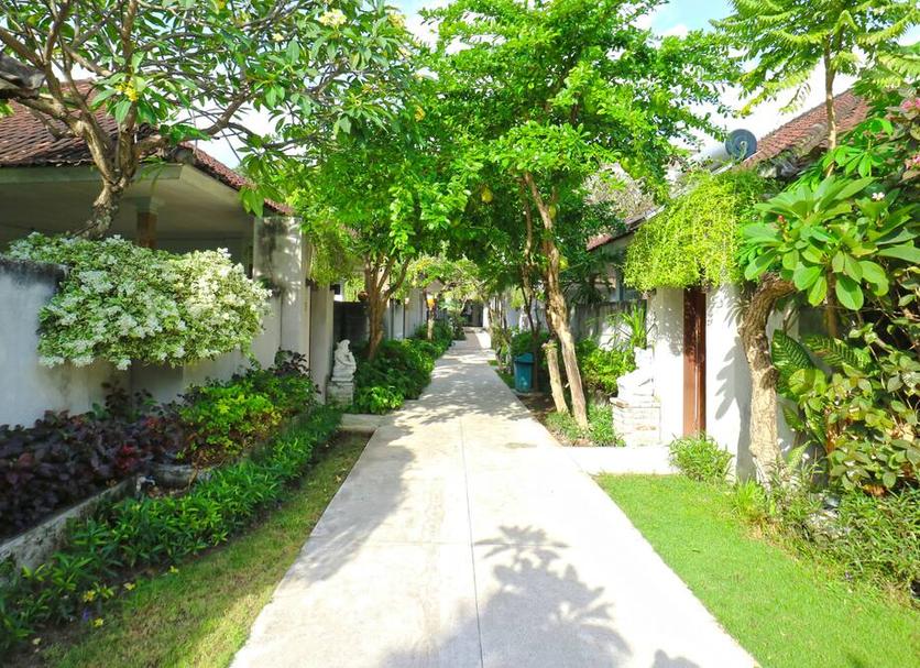 Pemandangan luar Foto