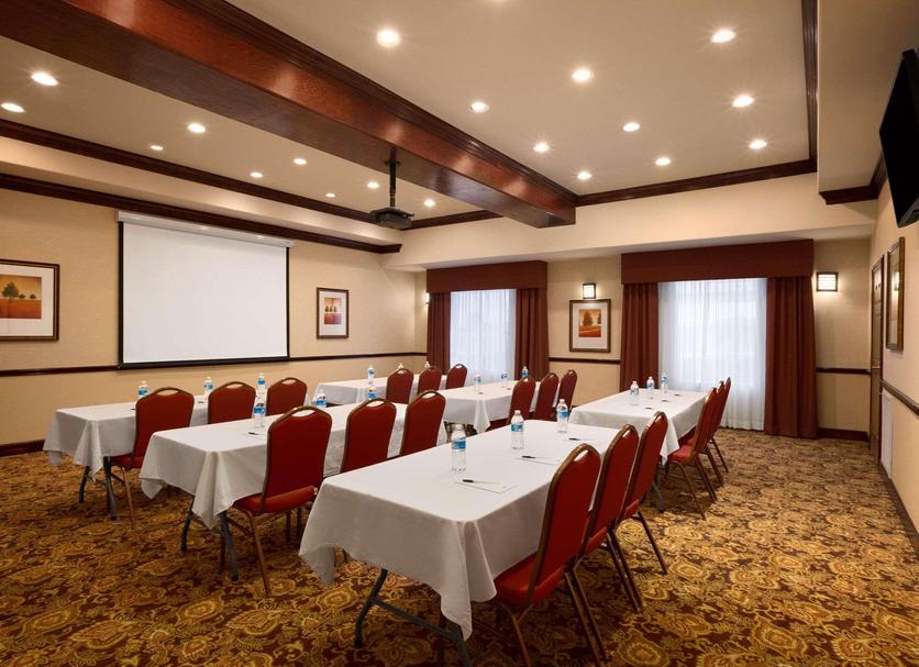 Ruang konferensi Foto