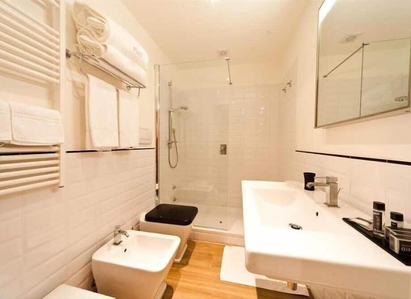 Kamar Mandi Foto