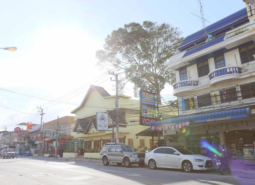 Pemandangan luar Foto
