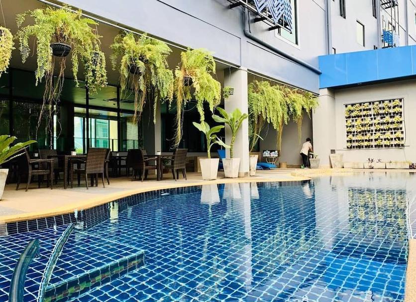 Kolam Foto