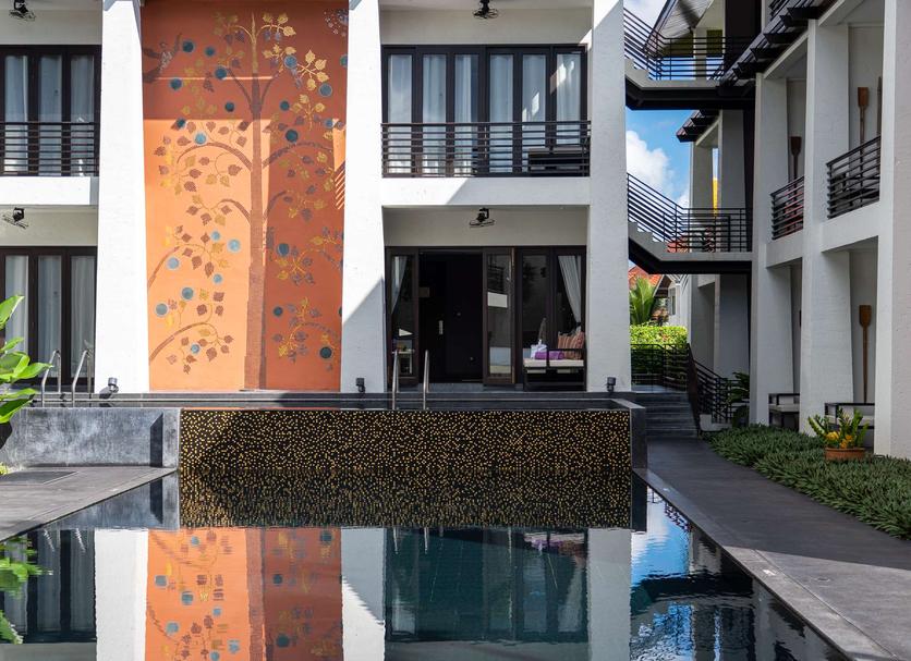 Kolam Foto