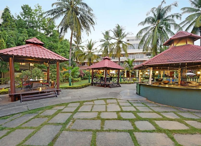 Pemandangan luar Foto