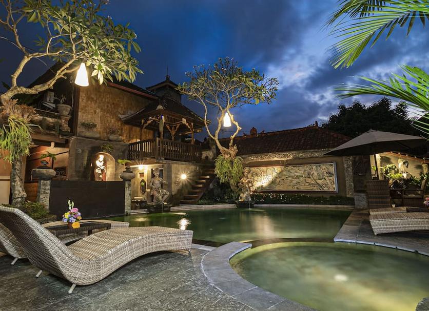 Kolam Foto