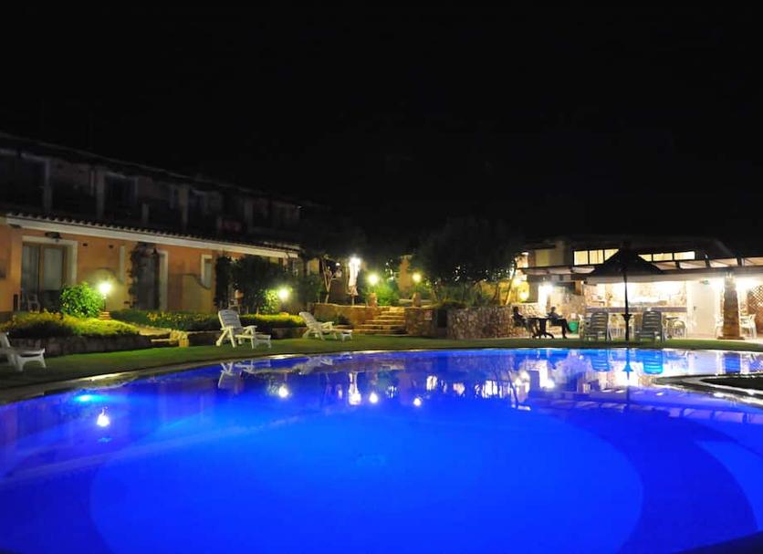 Kolam Foto