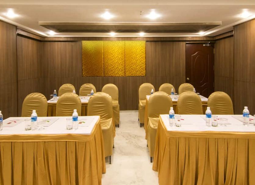Ruang konferensi Foto