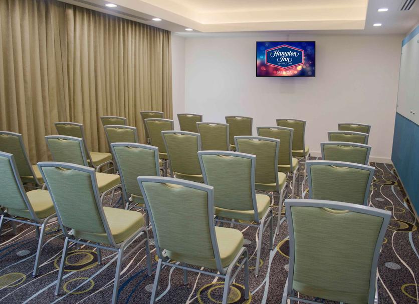 Ruang konferensi Foto