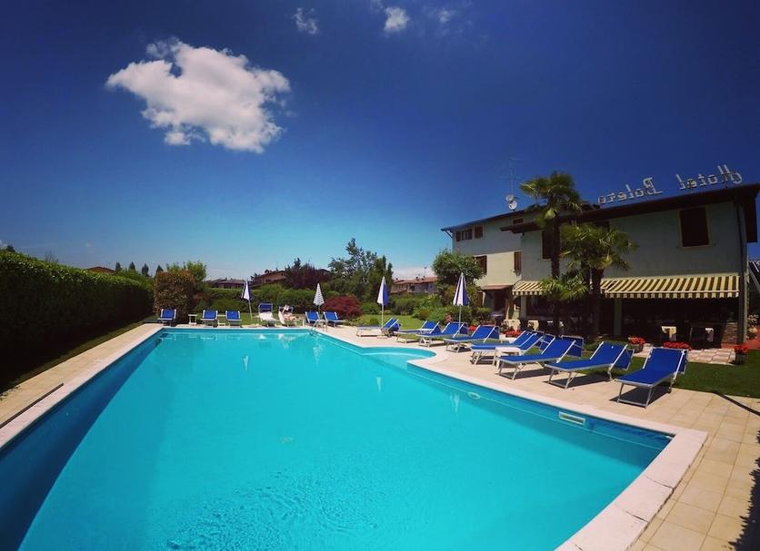 Kolam Foto