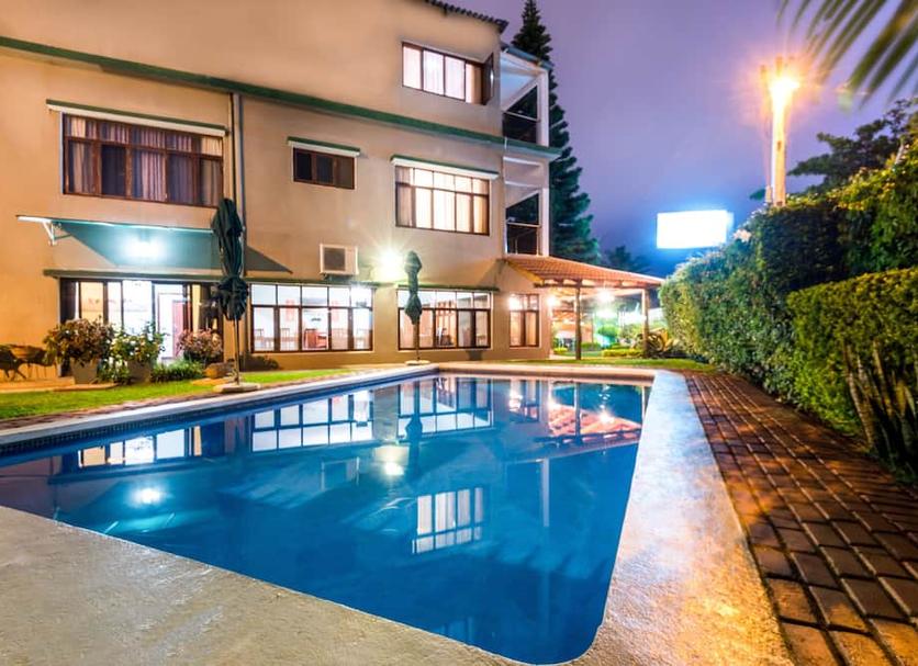 Kolam Foto