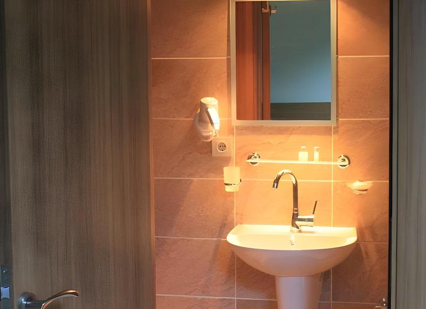 Kamar Mandi Foto