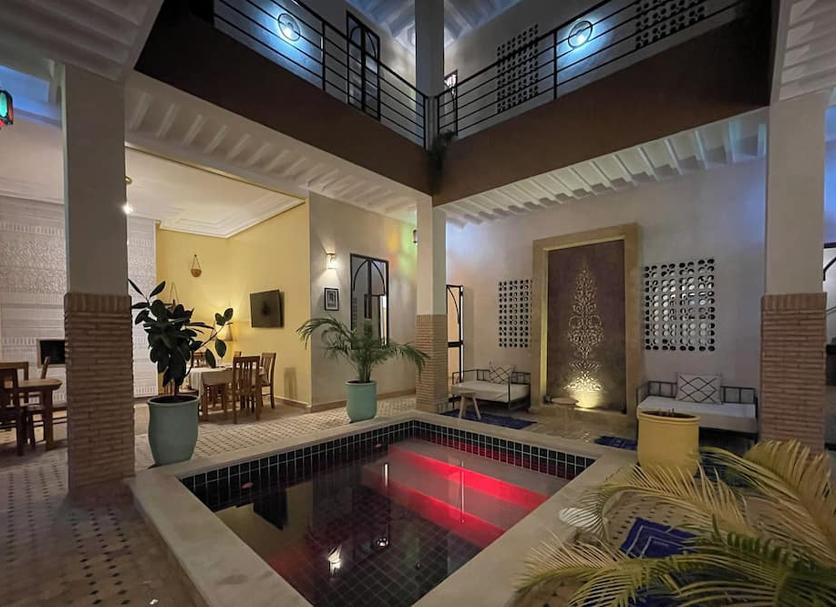 Kolam Foto