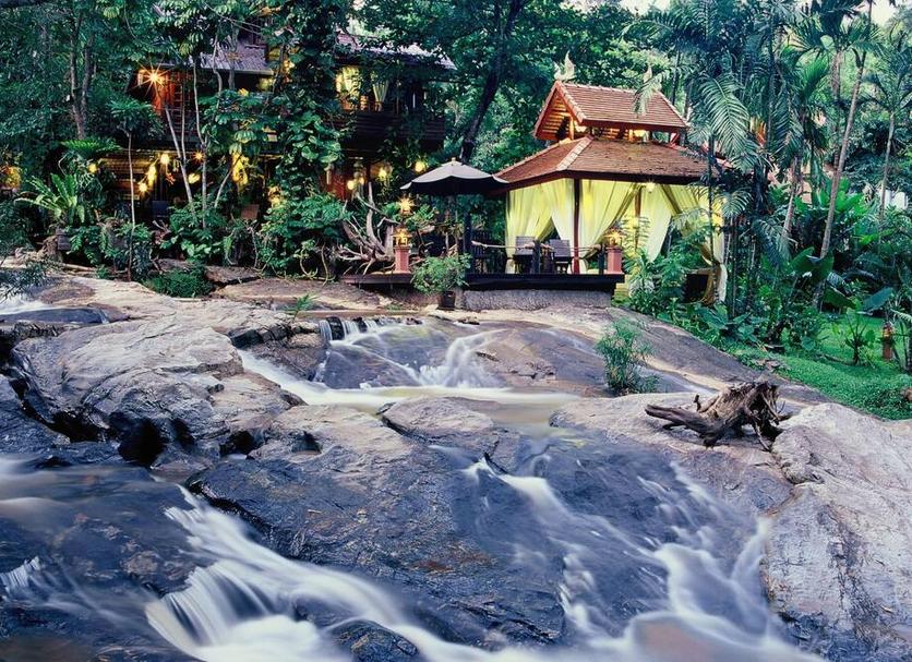 Pemandangan luar Foto
