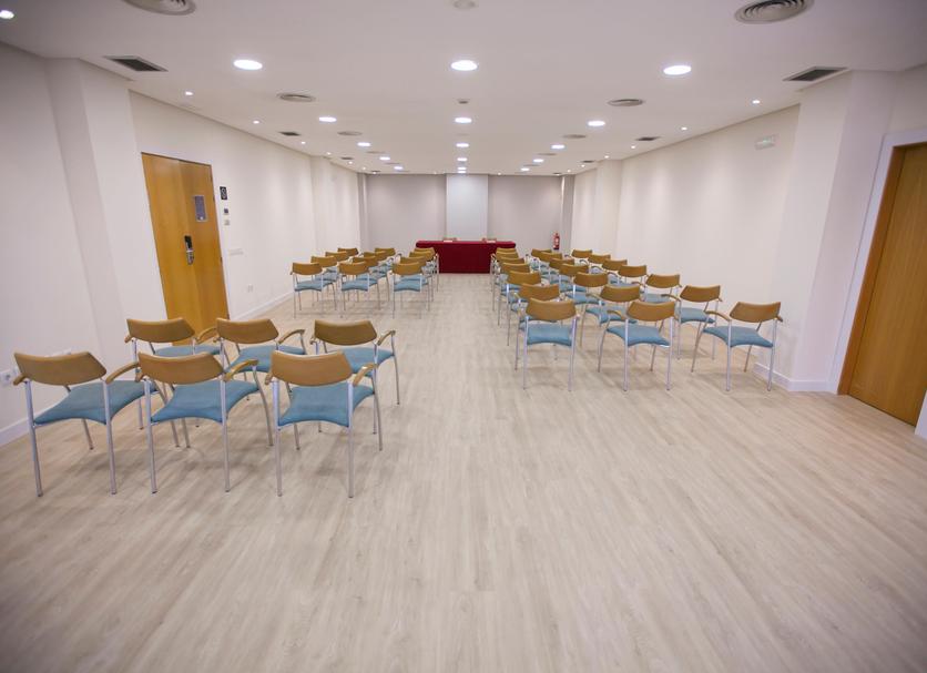 Ruang konferensi Foto