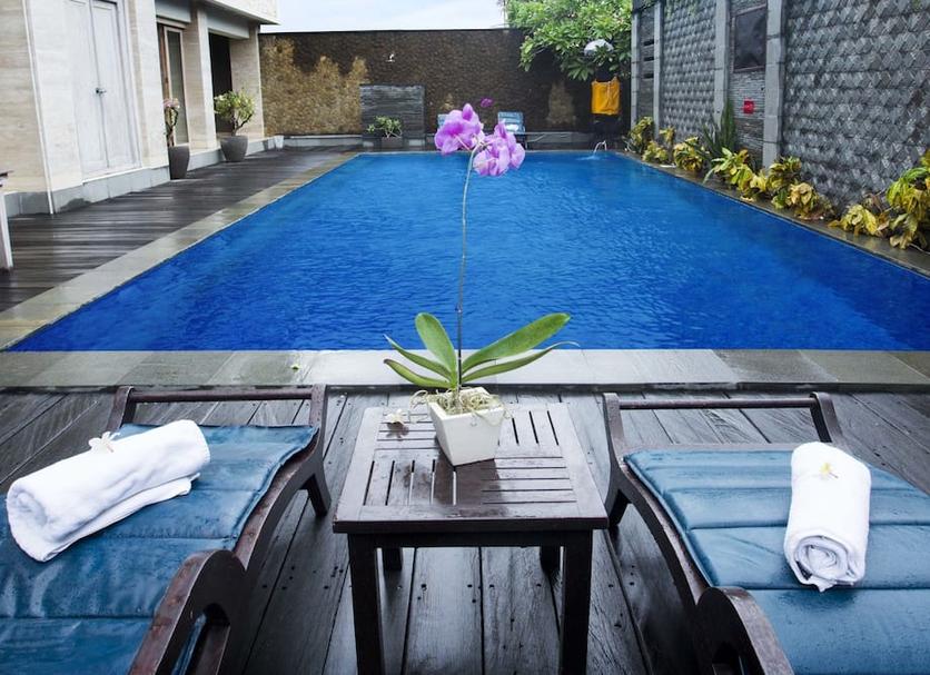 Kolam Foto