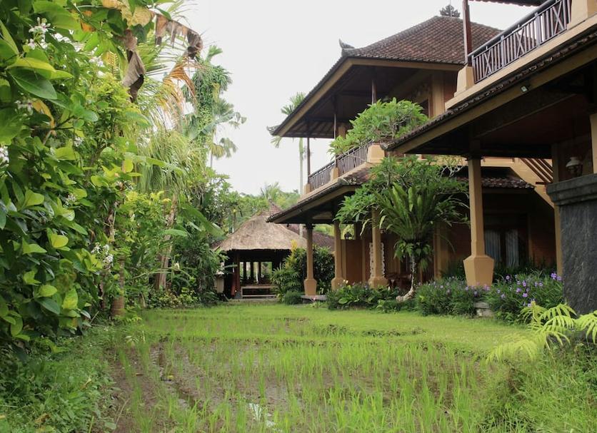 Pemandangan luar Foto