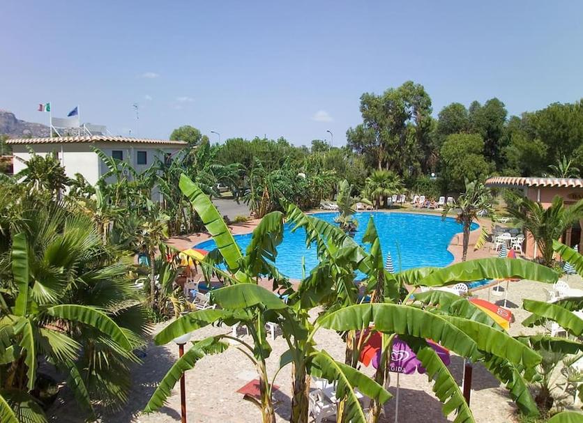 Kolam Foto