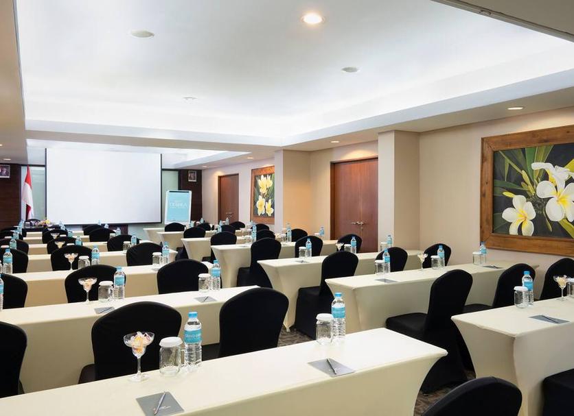 Ruang konferensi Foto