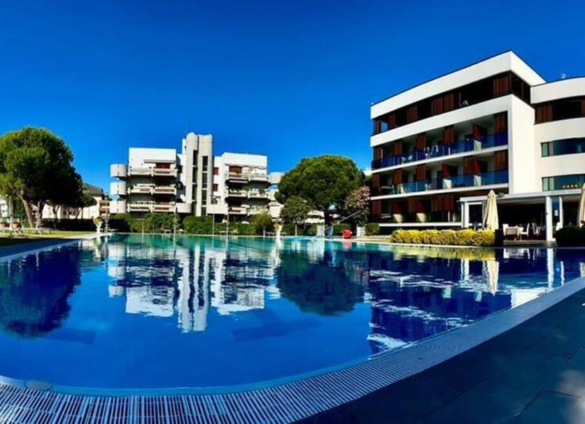 Kolam Foto