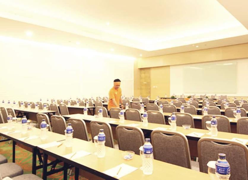 Ruang konferensi Foto