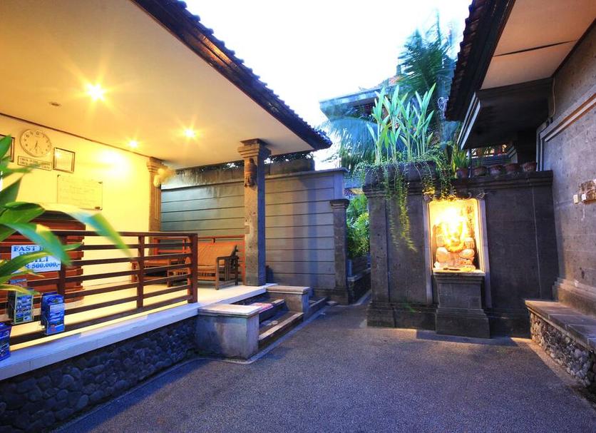 Pemandangan luar Foto