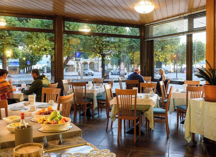 Restoran Foto