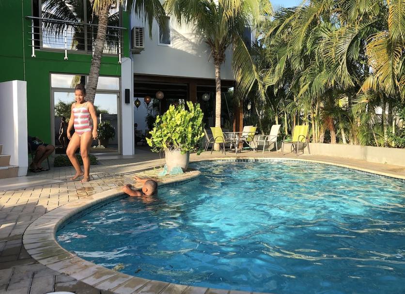 Kolam Foto