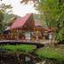 Pemandangan luar