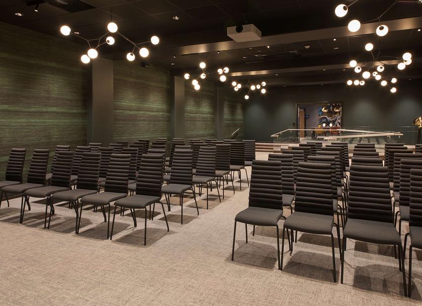 Ruang konferensi Foto