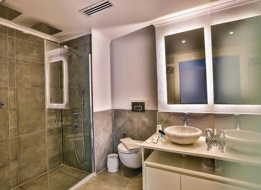 Kamar Mandi Foto