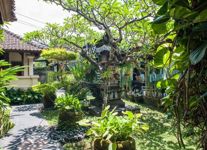Pemandangan luar Foto